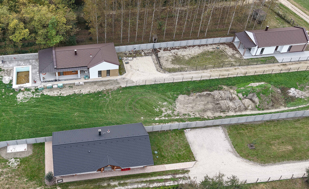 Kölesverem családi házak