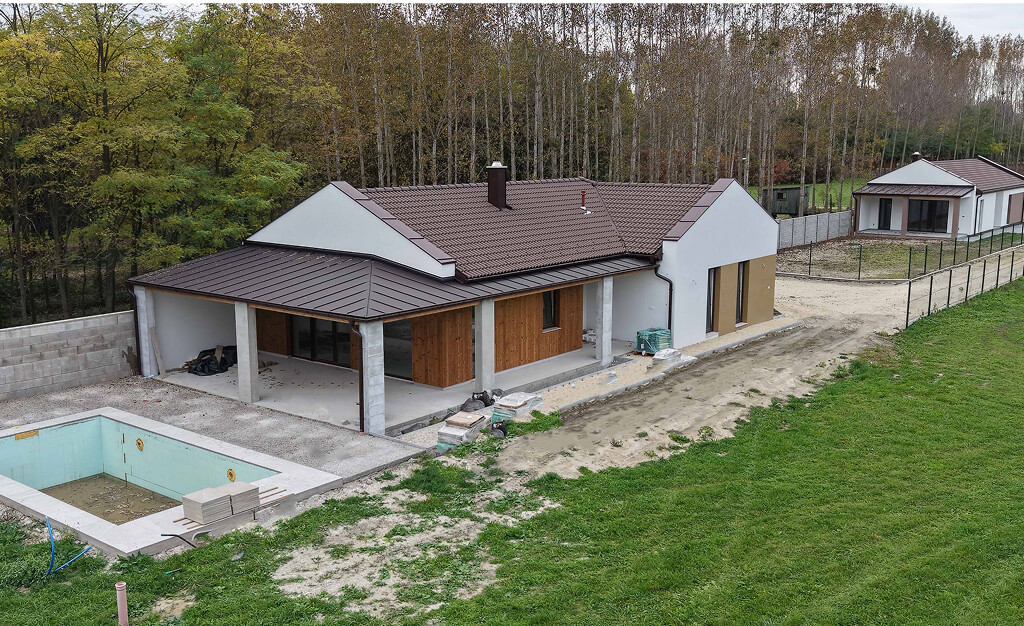 Kölesverem családi házak