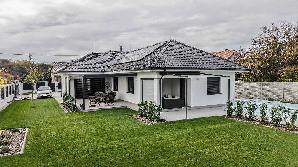 Máriakálnok családi ház